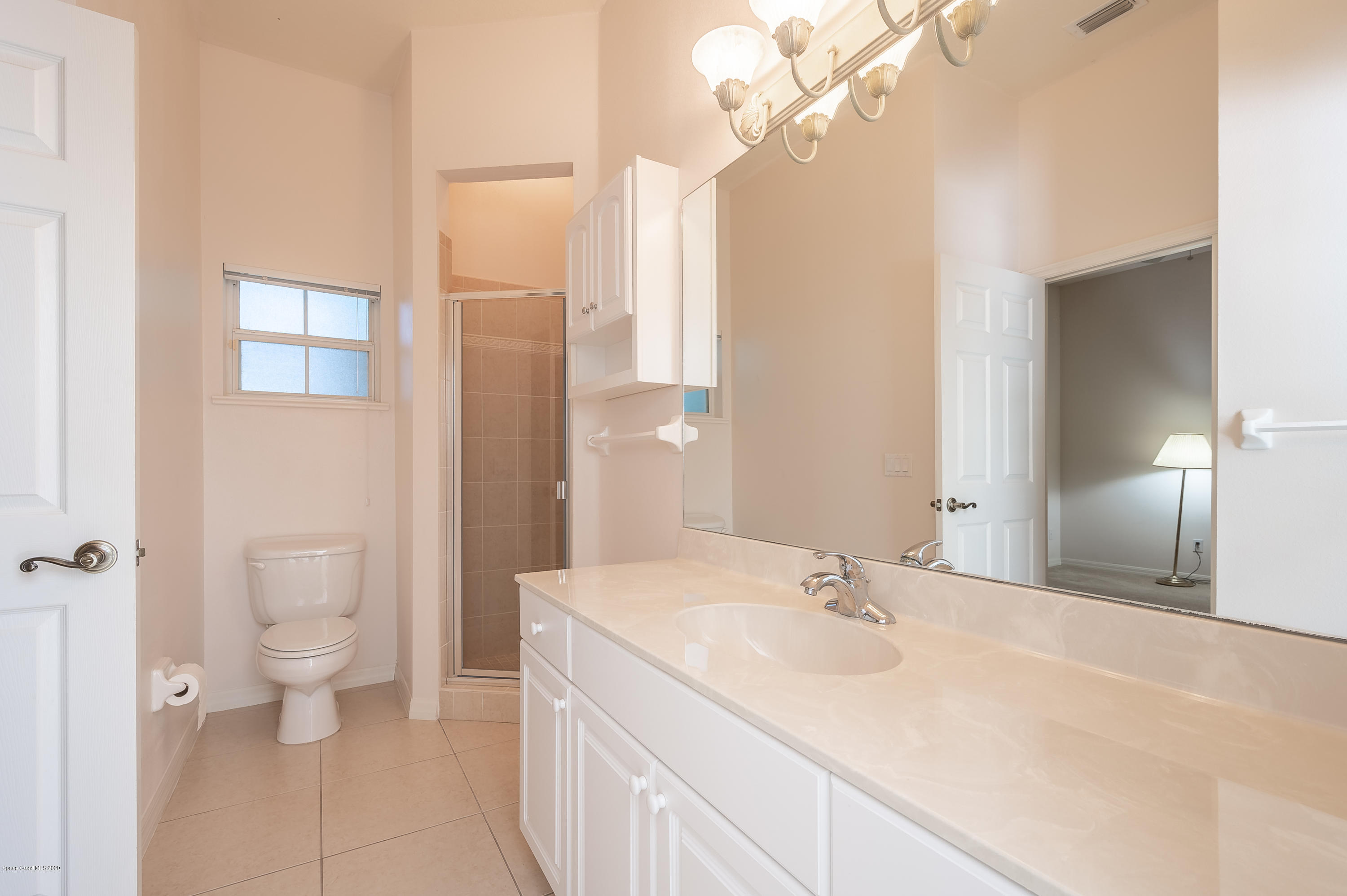 3135 Weber Road Malabar, FL 32950 - Photo 29 of 45 Hall Guest Bath