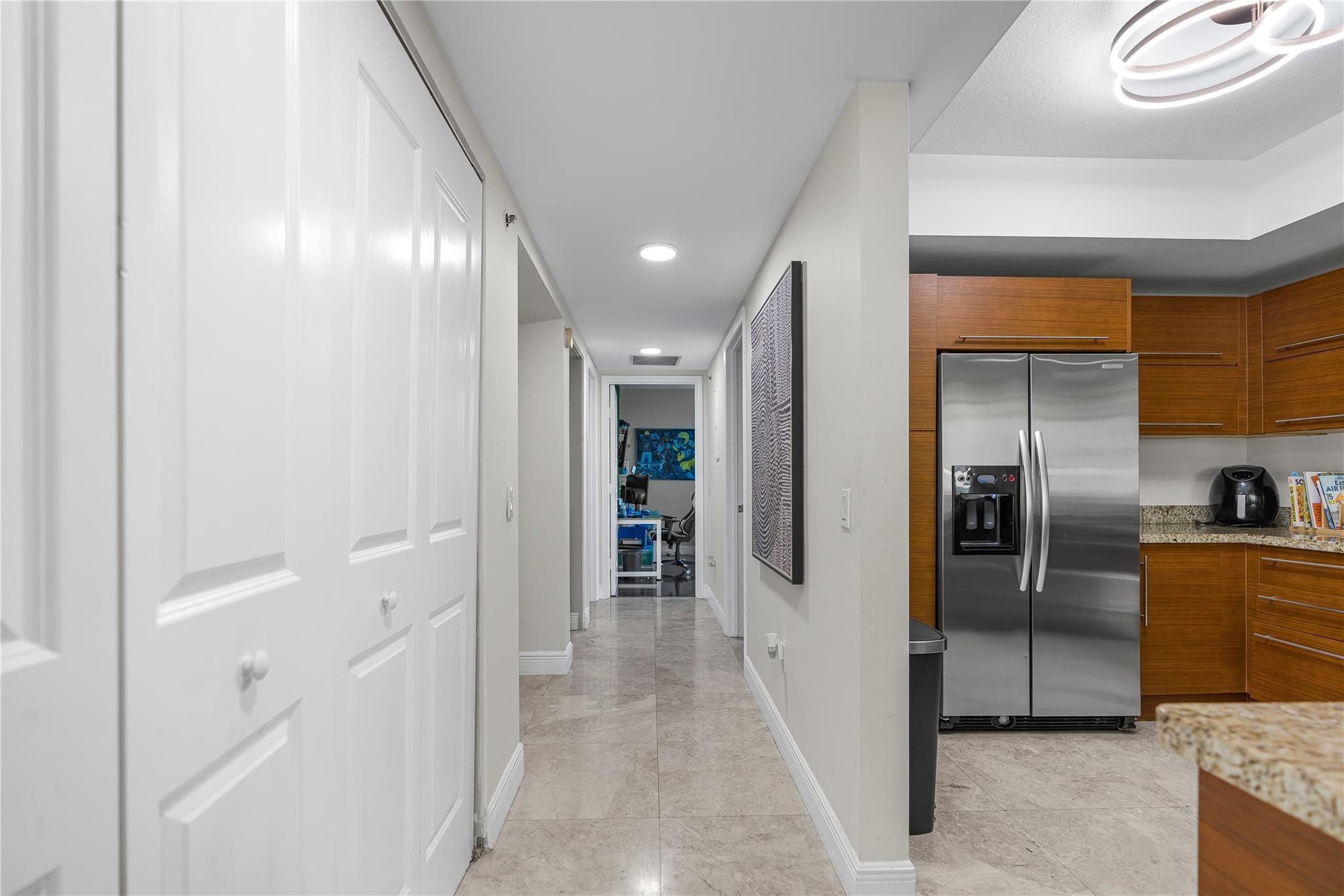 2641 North Flamingo Road, Unit 901N Sunrise, FL 33323 - Photo 2 of 20 Photo 2