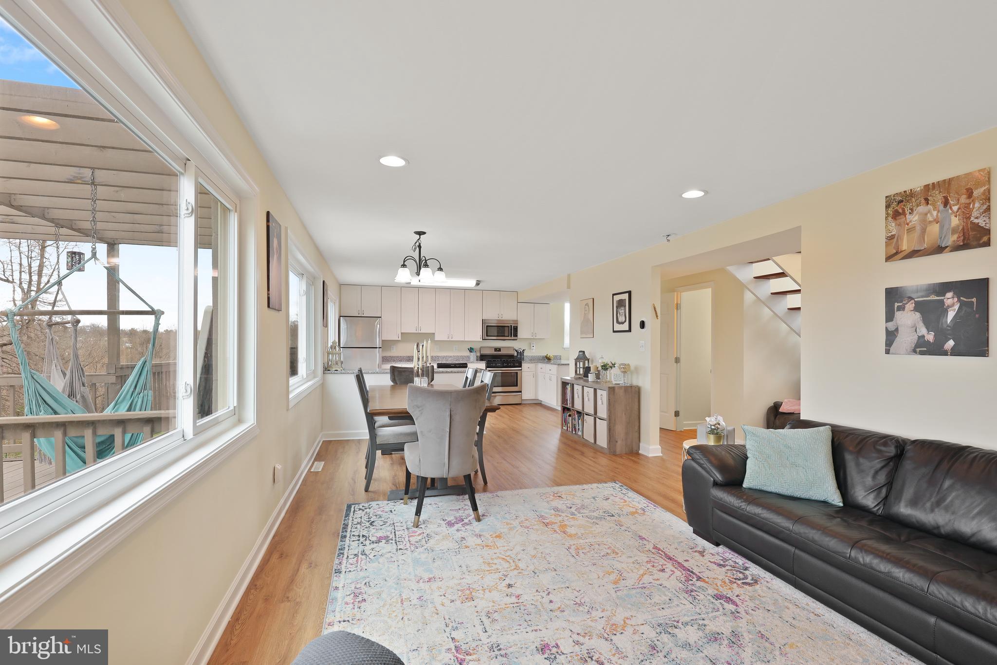 807 Smoke Tree Road Pikesville, MD 21208 - Photo 6 of 70 Gallery Image 6