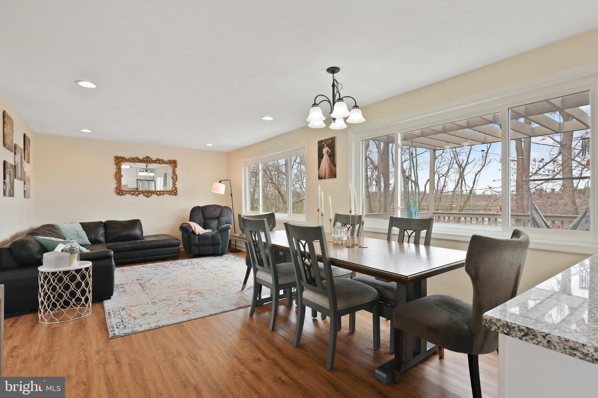 807 Smoke Tree Road Pikesville, MD 21208 - Photo 7 of 70 Gallery Image 7