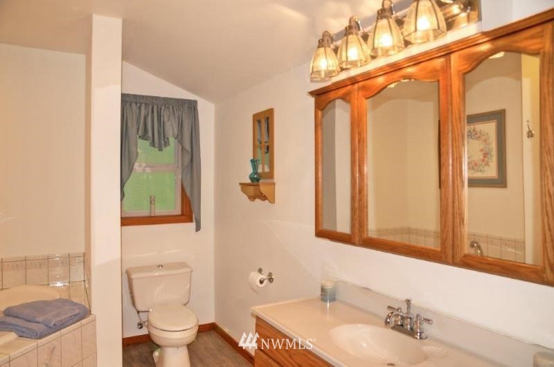 2881 Cape George Road Port Townsend, WA 98368 - Photo 11 of 25 Gallery Image 11