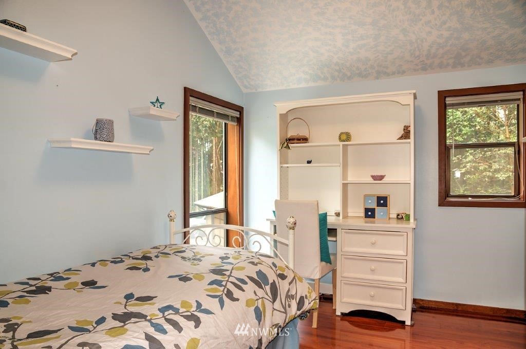 2881 Cape George Road Port Townsend, WA 98368 - Photo 14 of 25 Gallery Image 14