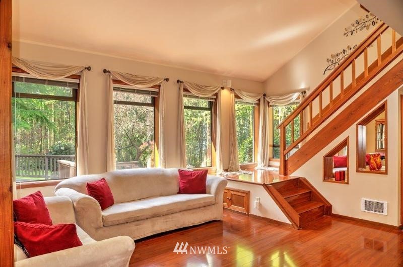 2881 Cape George Road Port Townsend, WA 98368 - Photo 3 of 25 Gallery Image 3
