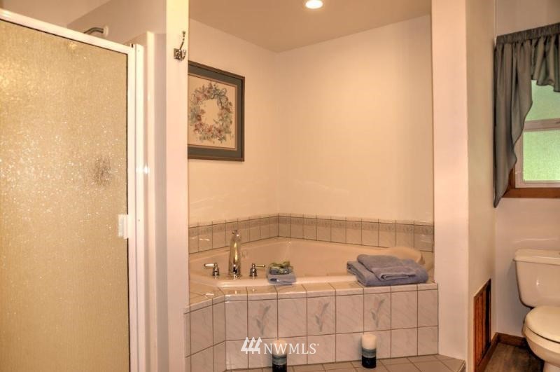 2881 Cape George Road Port Townsend, WA 98368 - Photo 10 of 25 Gallery Image 10