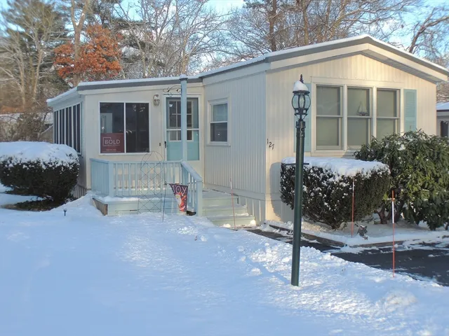 $215,000 | 127 Dolittle Lane, Wareham, MA 02576