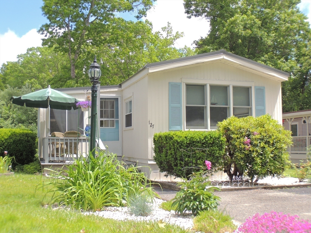 127 Dolittle Lane Wareham, MA 02576 - Photo 21 of 23