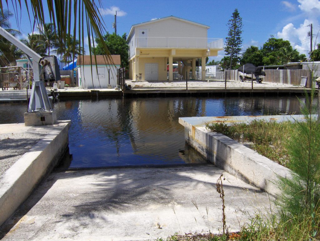 452 Big Pine Road Key Largo, FL 33037 - Photo 3 of 12 Ramp