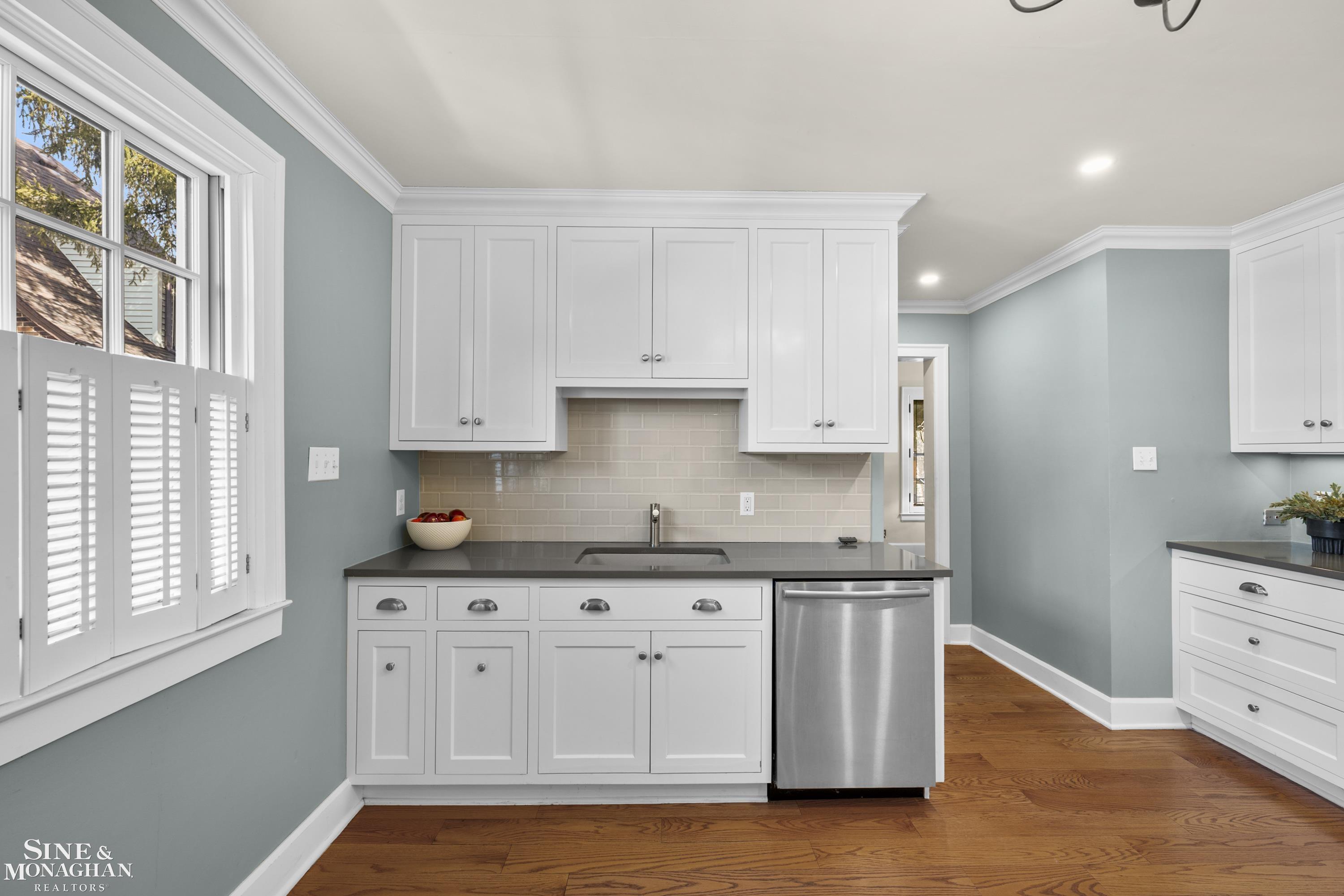 1425 Bishop Road Grosse Pointe Park, MI 48230 - Photo 20 of 62