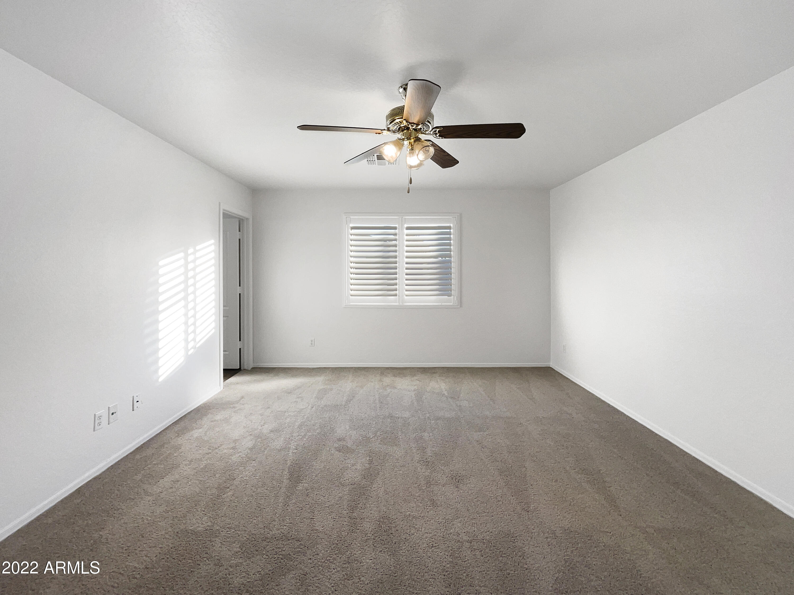 16217 West Hearn Road Surprise, AZ 85379 - Photo 13 of 19 photo_13