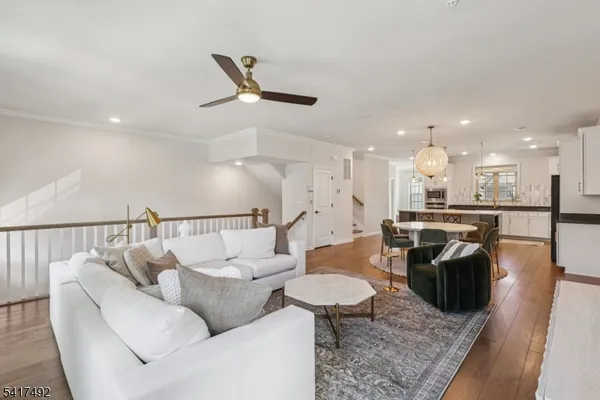 $1,095,000 | 21 Dahlia Drive, Warren, NJ 07059