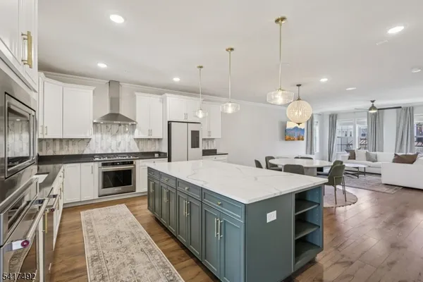 $1,095,000 | 21 Dahlia Drive, Warren, NJ 07059