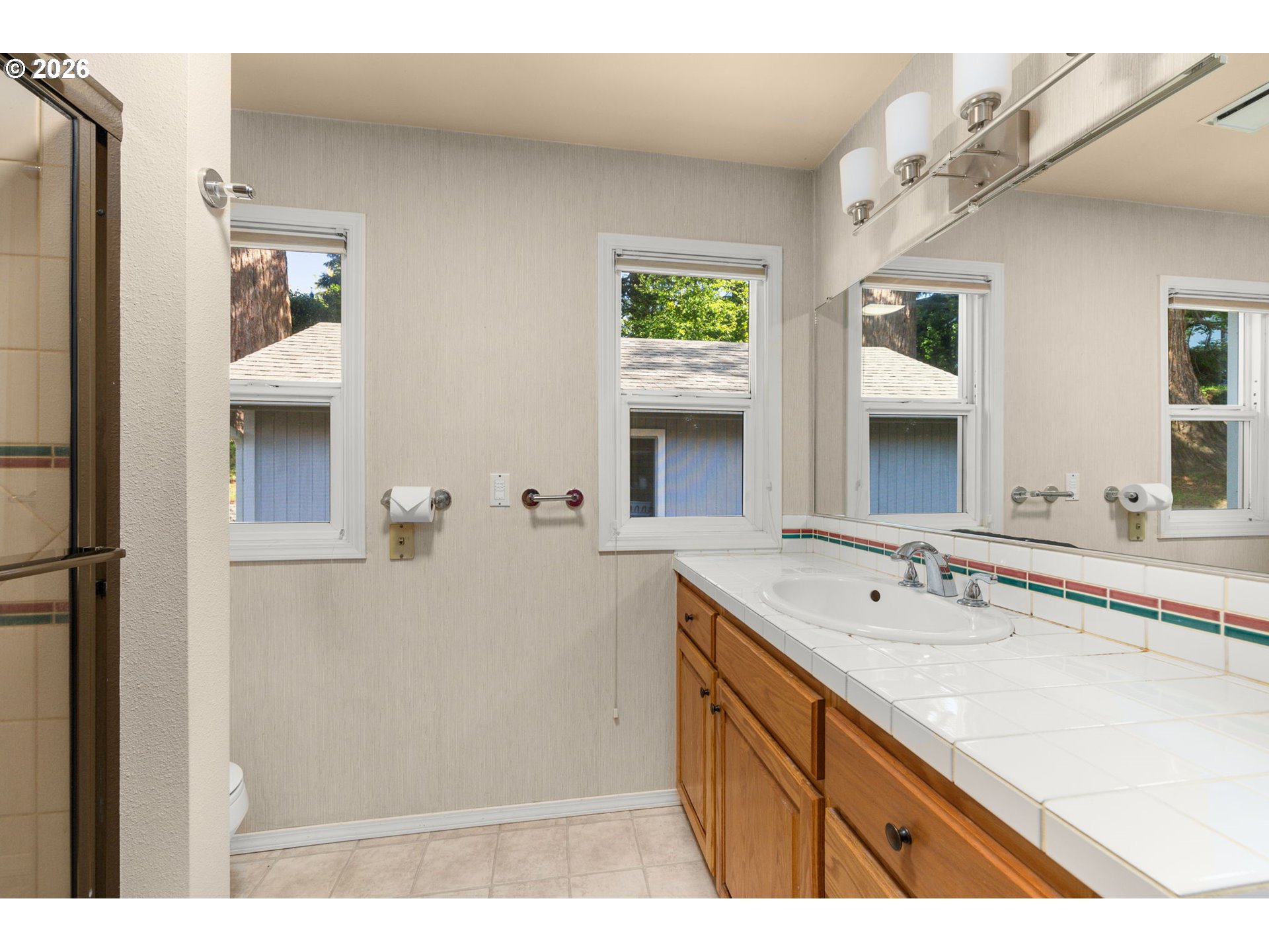 7275 Southwest Sylvan Court Portland, OR 97225 - Photo 19 of 34