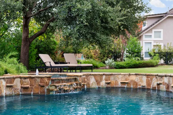 $10,000 | 308 Golden Bear Drive, Austin, TX 78738