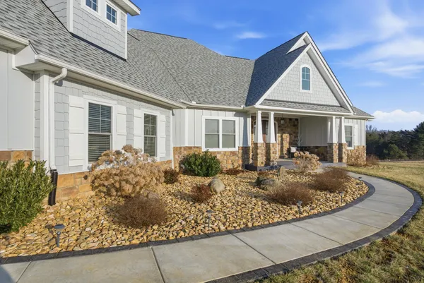 $1,399,000 | 6671 Tanager Lane, Dublin, VA 24084