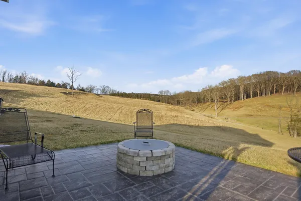 $1,399,000 | 6671 Tanager Lane, Dublin, VA 24084