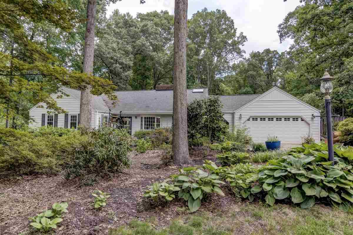 6612 Electra Drive Raleigh, NC 27607 - Photo 2 of 20 Photo 2