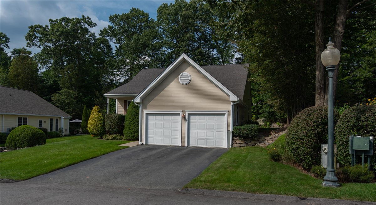 10 Intervale Road Smithfield, RI 02917 - Photo 1 of 31 Gallery Image 1