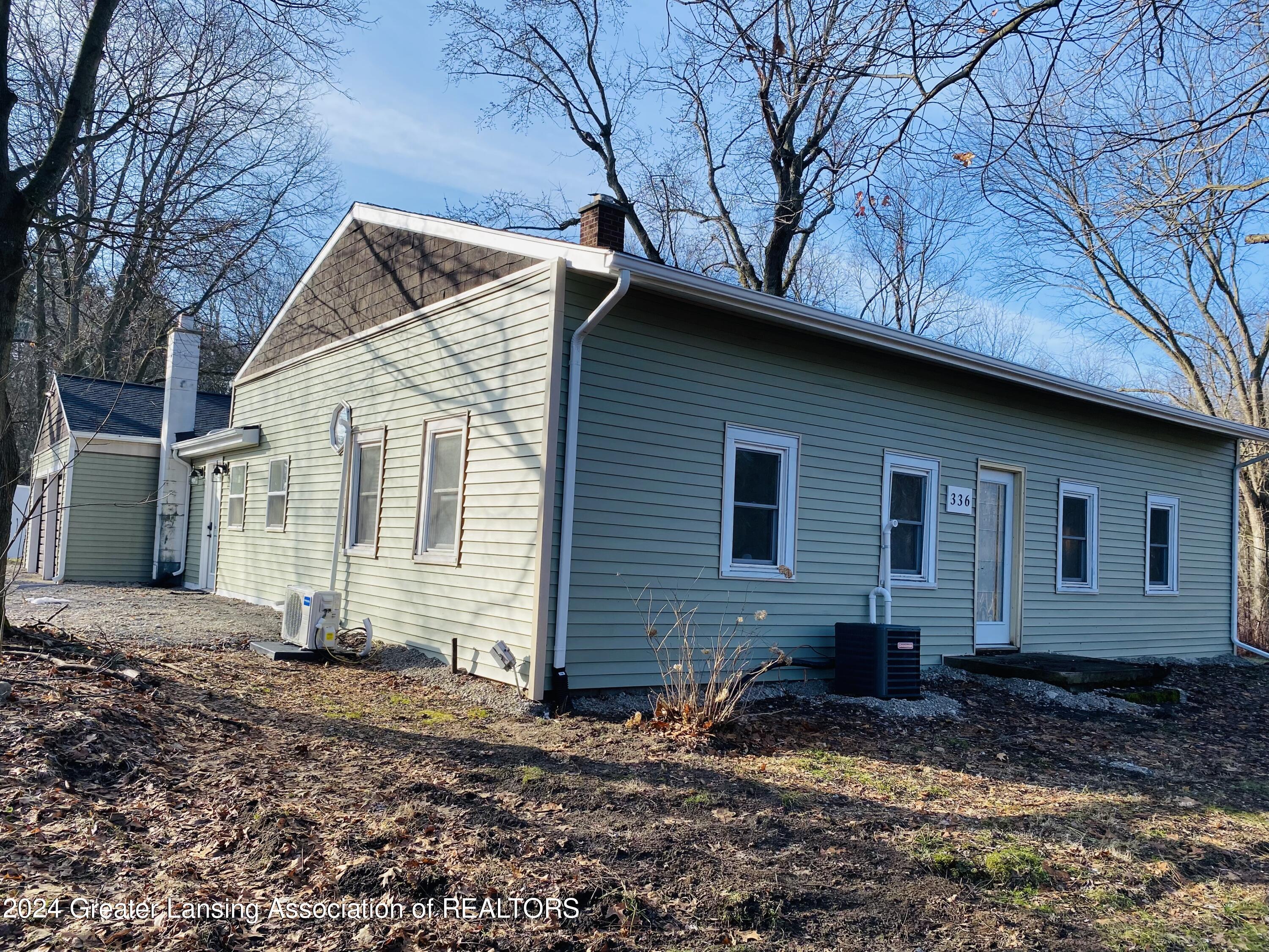 336 Edmonds Road Battle Creek, MI 49017 - Photo 1 of 45 IMG_8238
