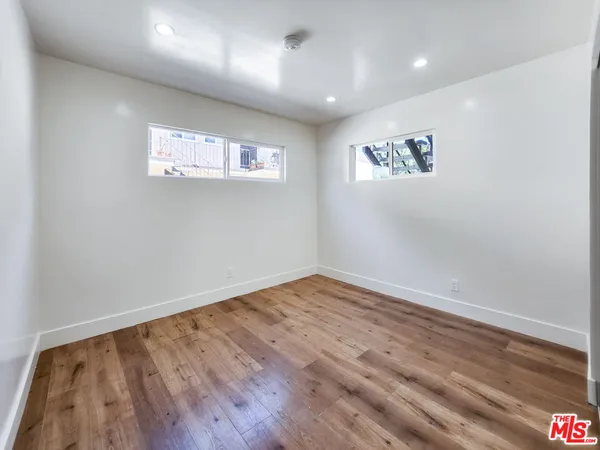 $3,100 | 2917 North Coolidge Avenue, Unit 3, Los Angeles, CA 90039