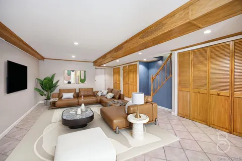 $1,750,000 | 21-41 24th Street | Astoria