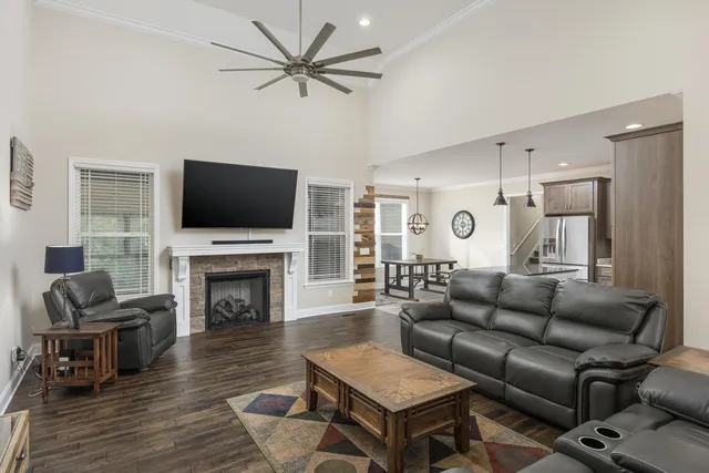 $750,000 | 125 Reserve Drive, Georgetown, TN 37336