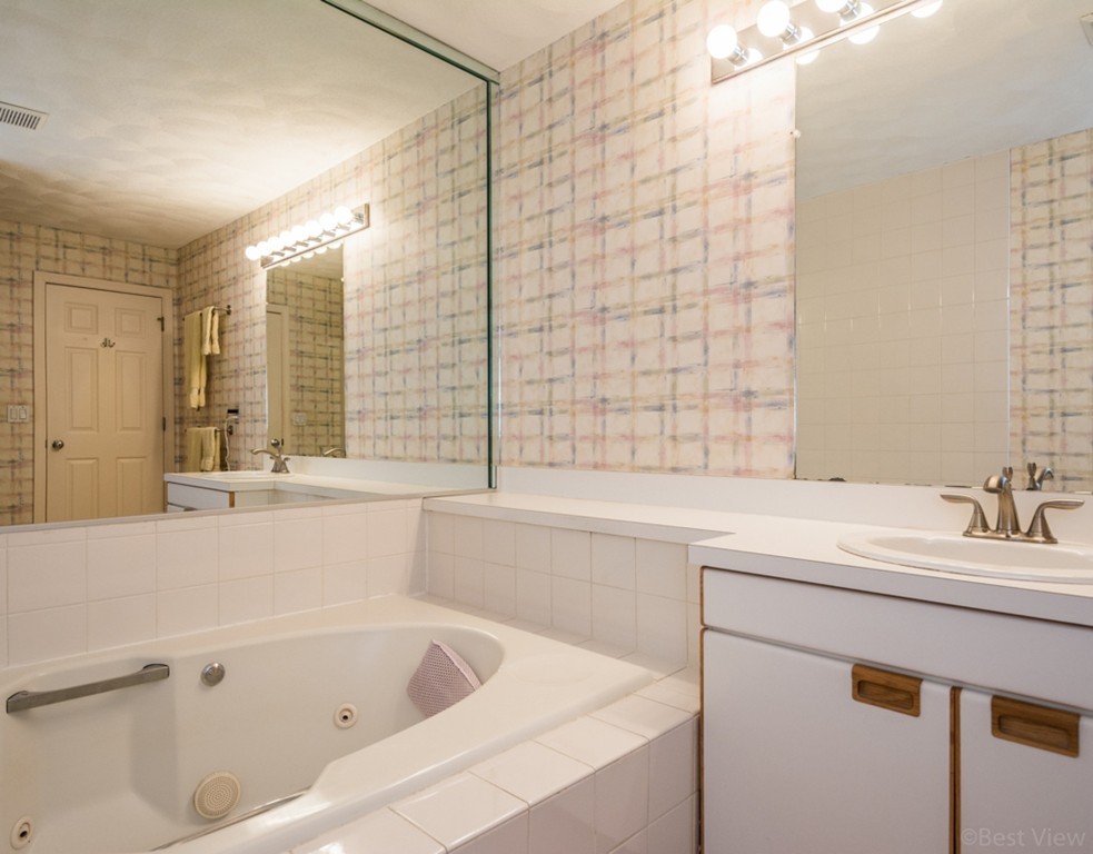45 Shawsheen Road, Unit 14 Bedford, MA 01730 - Photo 17 of 25 Gallery Image 17