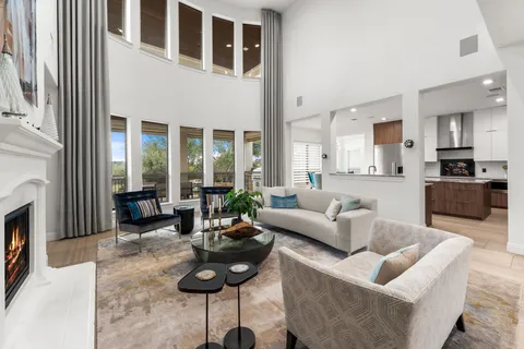 $1,950,000 | 2024 University Club Drive, Austin, TX 78732