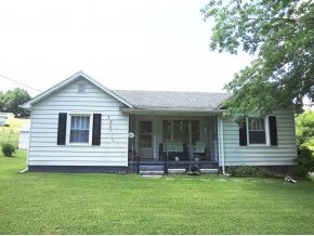 4445 Island Road Bristol, TN 37620 - Photo 1 of 22 A picture of charm