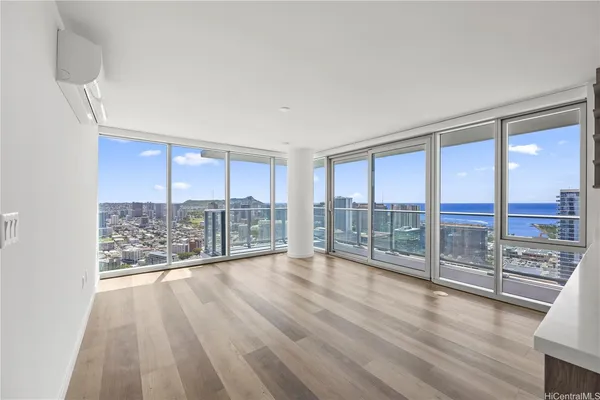 $6,000 | 1500 Rycroft Street, Unit 4219R, Honolulu, HI 96814