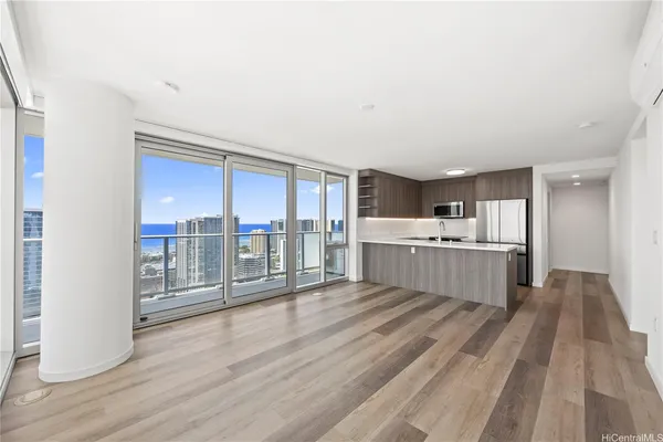 $6,000 | 1500 Rycroft Street, Unit 4219R, Honolulu, HI 96814