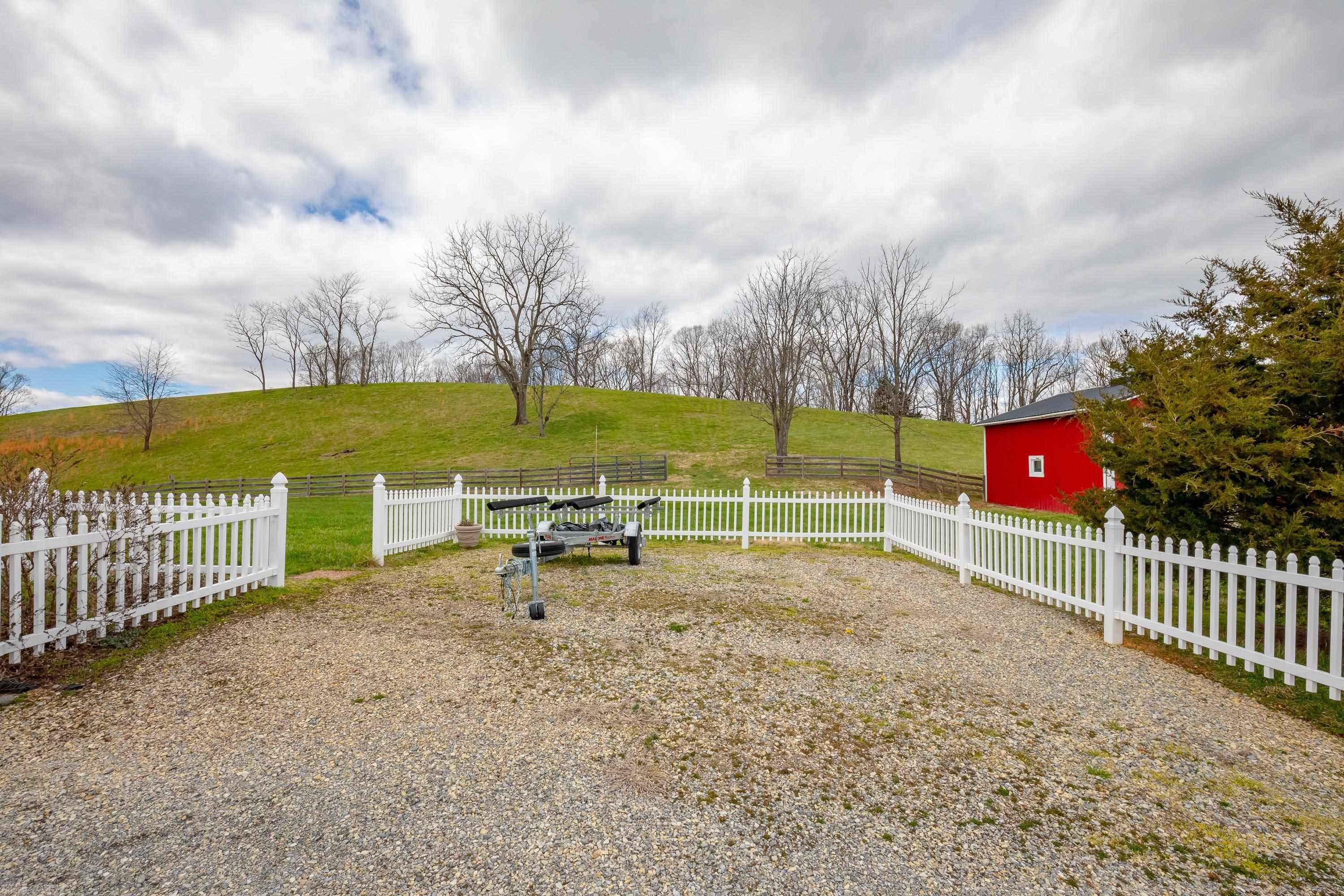 3727 Hodge Hollow Road Pulaski, VA 24301 - Photo 63 of 113 Gallery Image 63