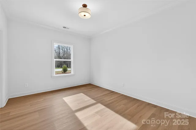 $589,000 | 7755 Deer Track Drive, Denver, NC 28037