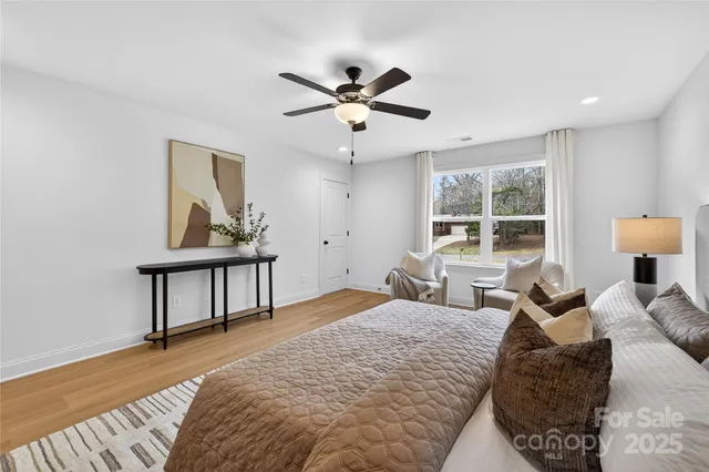 $589,000 | 7755 Deer Track Drive, Denver, NC 28037