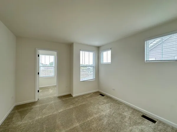 $3,500 | 5955 Hawkweed Drive, Naperville, IL 60564