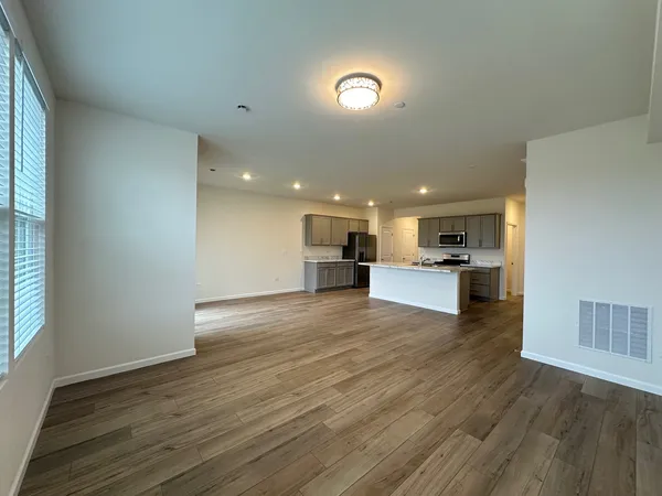 $3,500 | 5955 Hawkweed Drive, Naperville, IL 60564