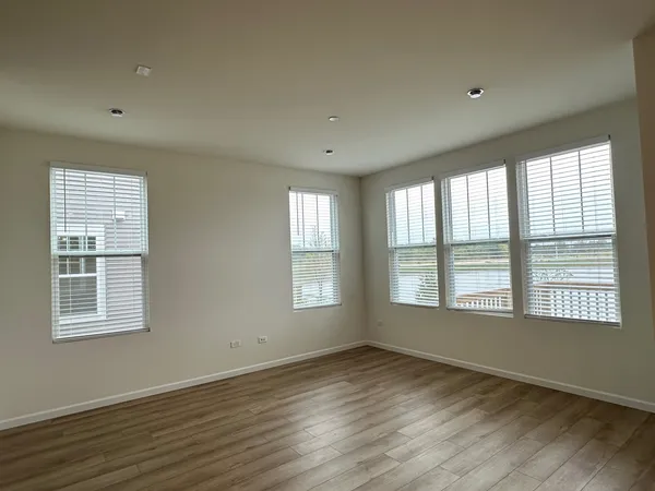 $3,500 | 5955 Hawkweed Drive, Naperville, IL 60564