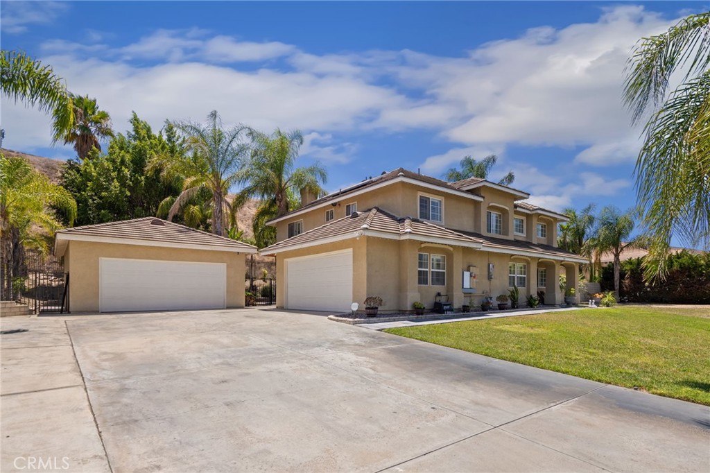 2740 Rockwood Drive Riverside, CA 92503 - Photo 10 of 41