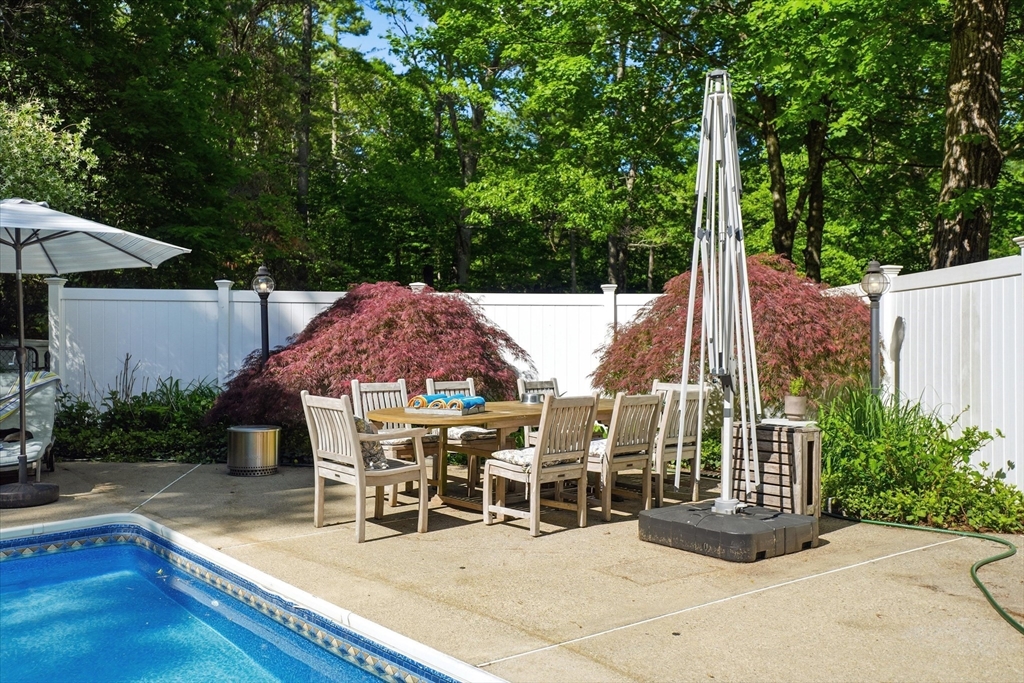 123 Washington Street Boxford, MA 01921 - Photo 28 of 42