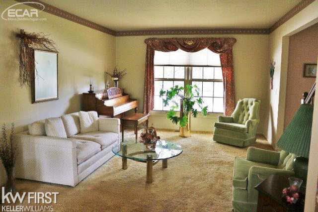 1552 Kings Bridge Road Grand Blanc, MI 48439 - Photo 9 of 17 20450238-8.JPG