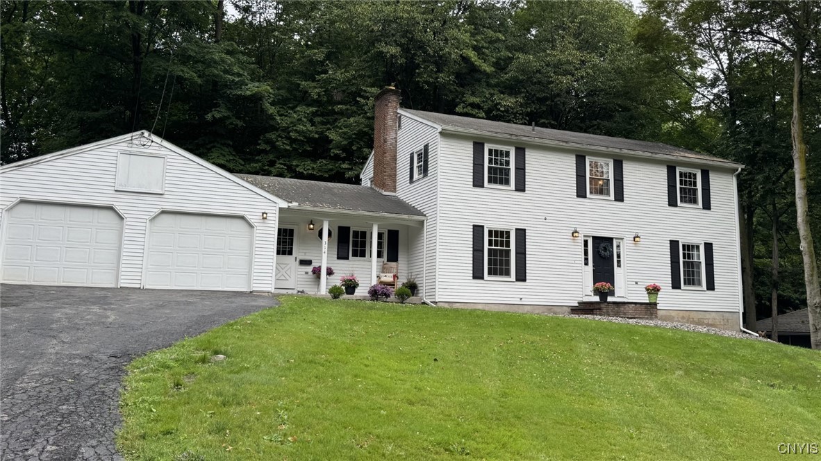 Welcome home to 316 Braodview Drive