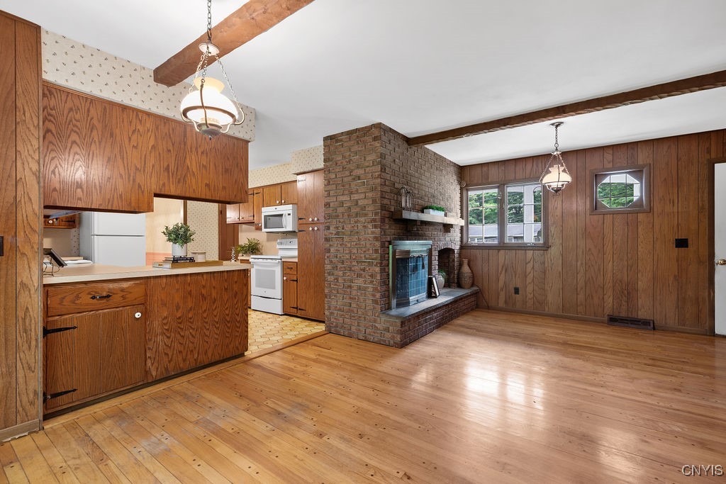 316 Broadview Drive Syracuse, NY 13215 - Photo 12 of 50