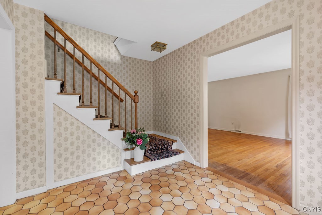 316 Broadview Drive Syracuse, NY 13215 - Photo 26 of 50 Beautiful foyer open to the formal living room