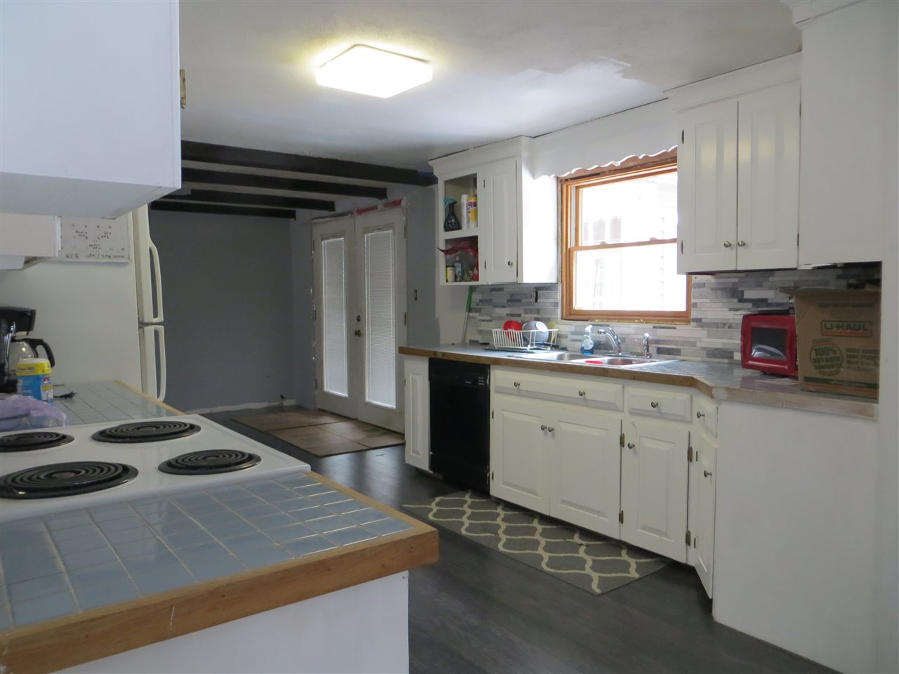 164 Old Turnpike Road Nottingham, NH 03290 - Photo 4 of 13
