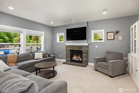 $1,180,000 | 17401 125th Street Southeast, Snohomish, WA 98290