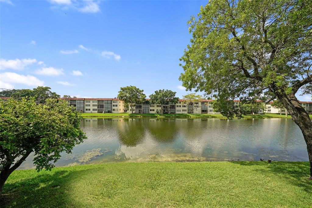 361 South Hollybrook Drive, Unit 201 Pembroke Pines, FL 33025 - Photo 27 of 52