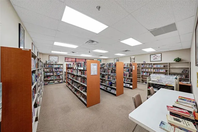 $2,700 | 361 South Hollybrook Drive, Unit 201, Pembroke Pines, FL 33025