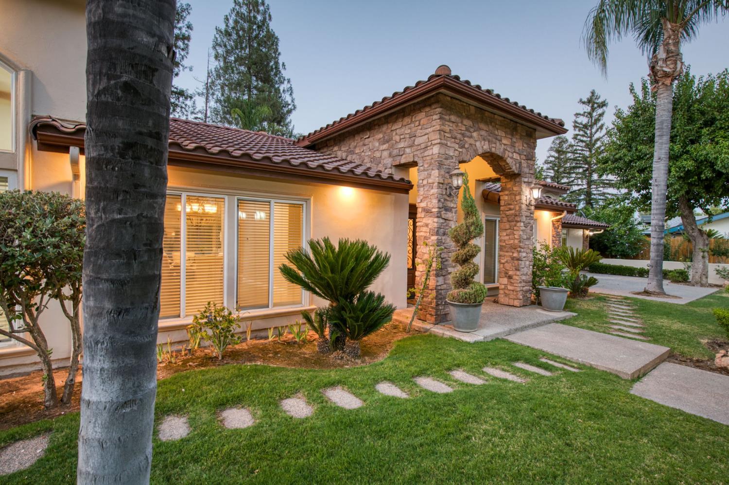 2510 West San Ramon Avenue Fresno, CA 93711 - Photo 10 of 77