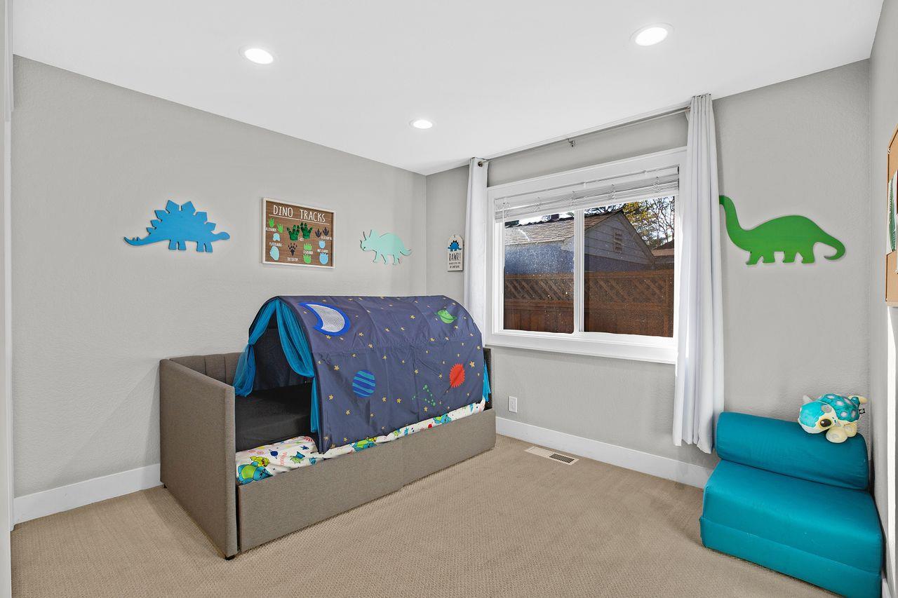 17745 Park Way Morgan Hill, CA 95037 - Photo 19 of 36 a living room with furniture