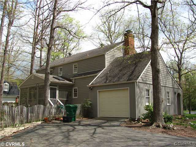 116 Midfield Road North Chesterfield, VA 23236 - Photo 5 of 19 Exterior Front - Rear facing garage, screen porch