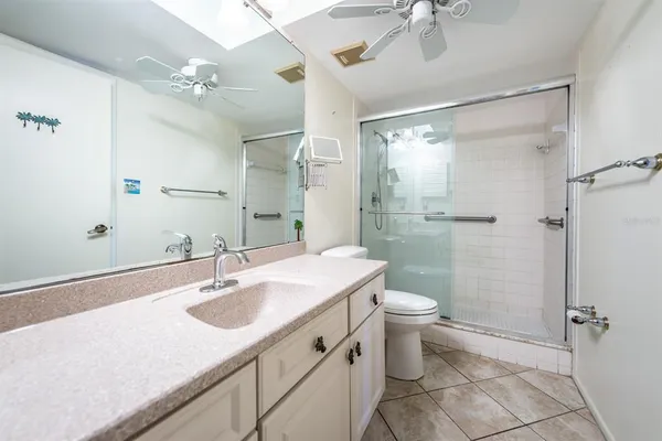 $185,000 | 9860 62nd Avenue North, Unit 1025, St. Petersburg, FL 33708